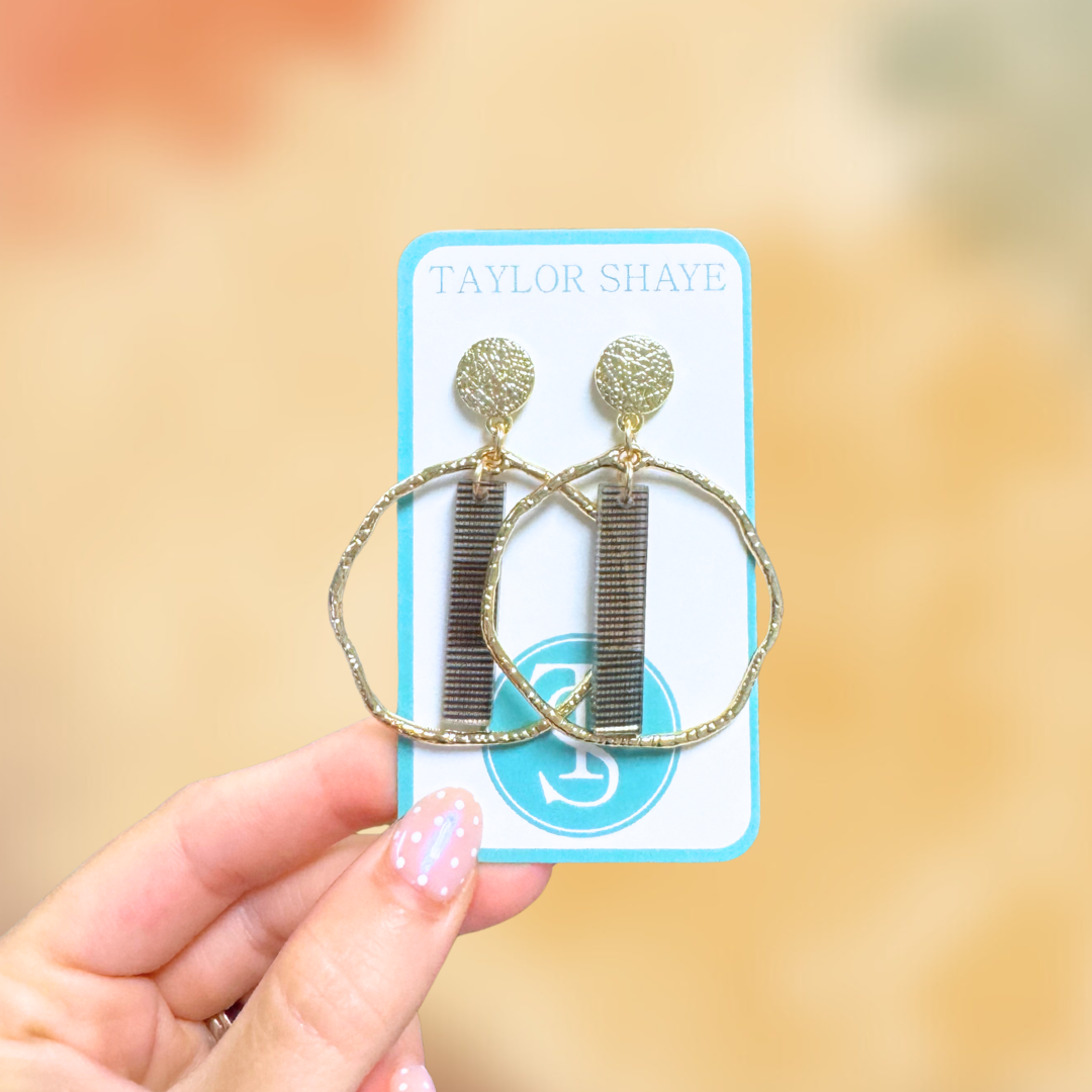 Checkered Stick Hoops