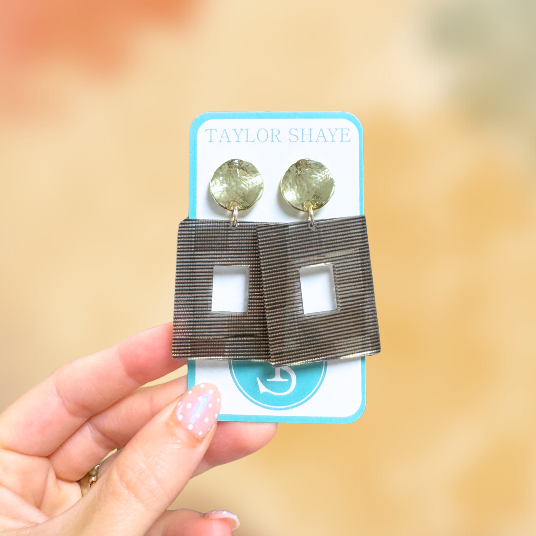 Checkered MINI Naomi Drops