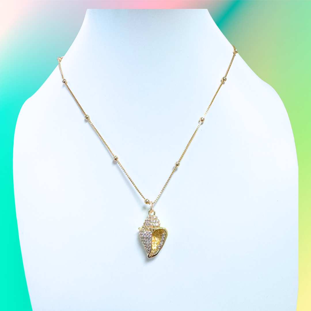 Gold Shelly Necklace