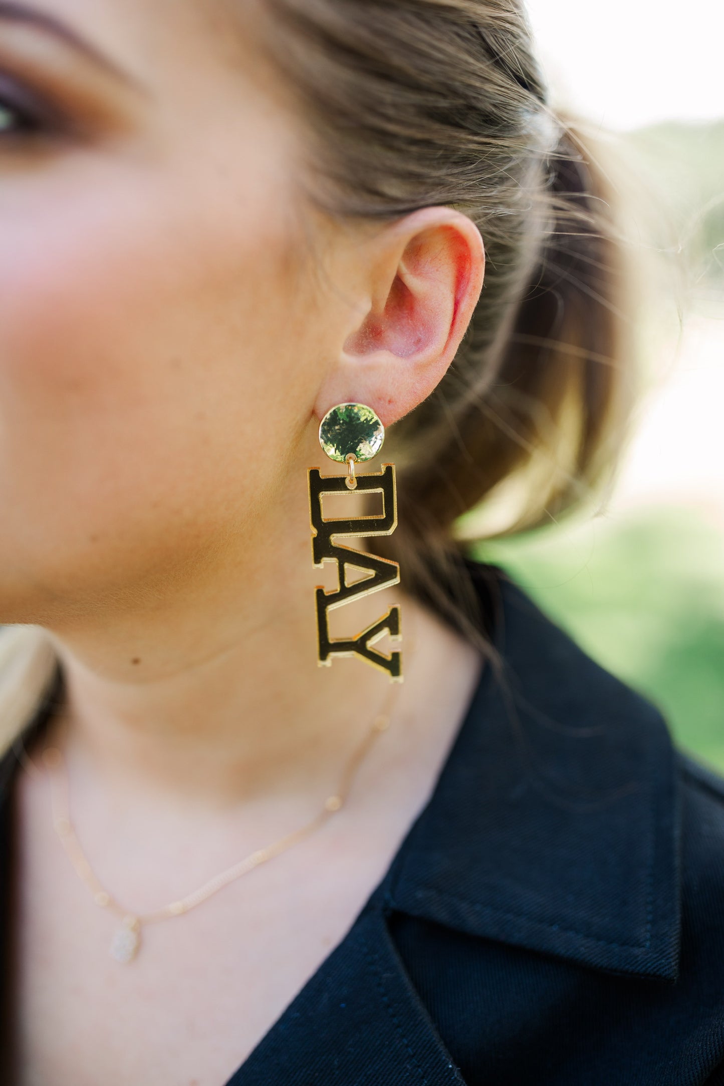 Acrylic Black/Gold Mirror Gameday Drops