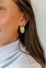 Load image into Gallery viewer, Josie Pearl Hoops