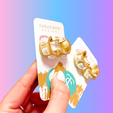 Load image into Gallery viewer, Josie Pearl Hoops