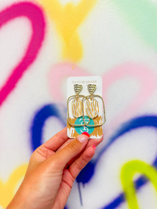 White Marble Oval Hoops