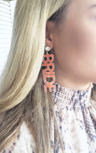 Load image into Gallery viewer, Iridescent Bride Earrings