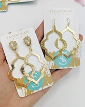 Load image into Gallery viewer, Gold Everyday Drops