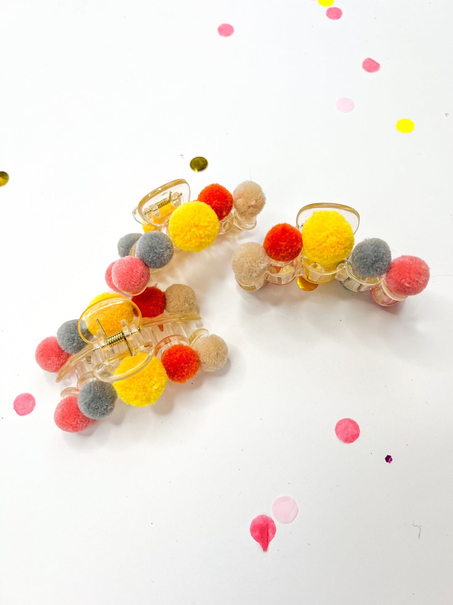 Pom Pom Hair Clip