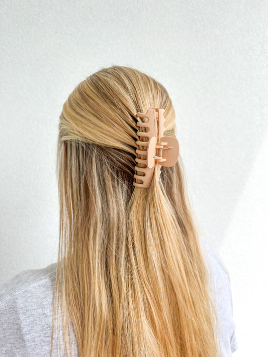 Nude Claw Clip