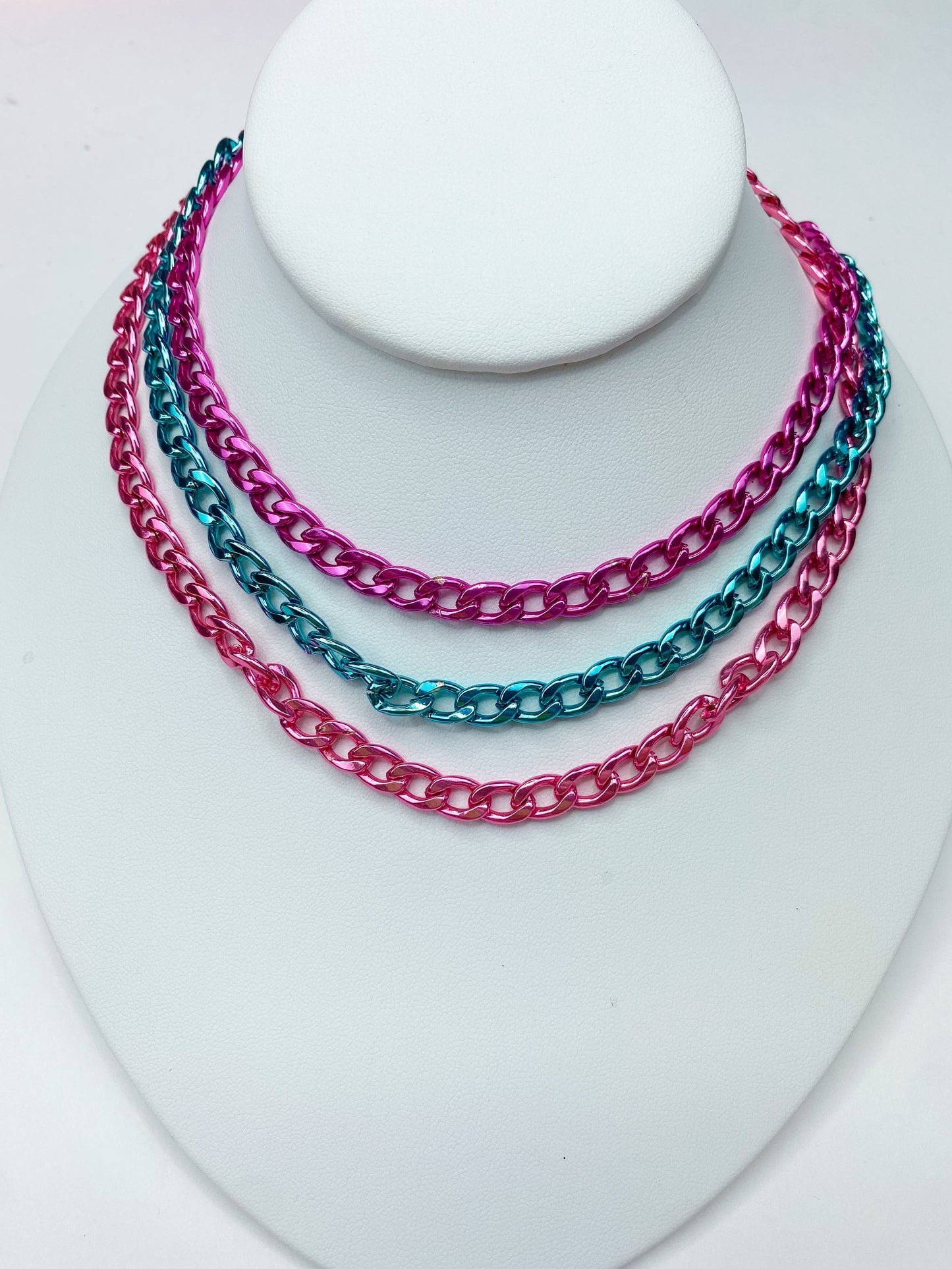 Ayla Metallic Choker