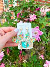 Load image into Gallery viewer, Lilliana Lightweight Butterfly Drops