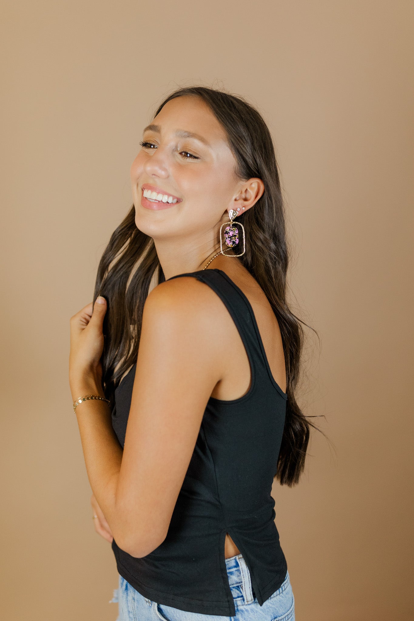 Alara Flake Oval Hoops