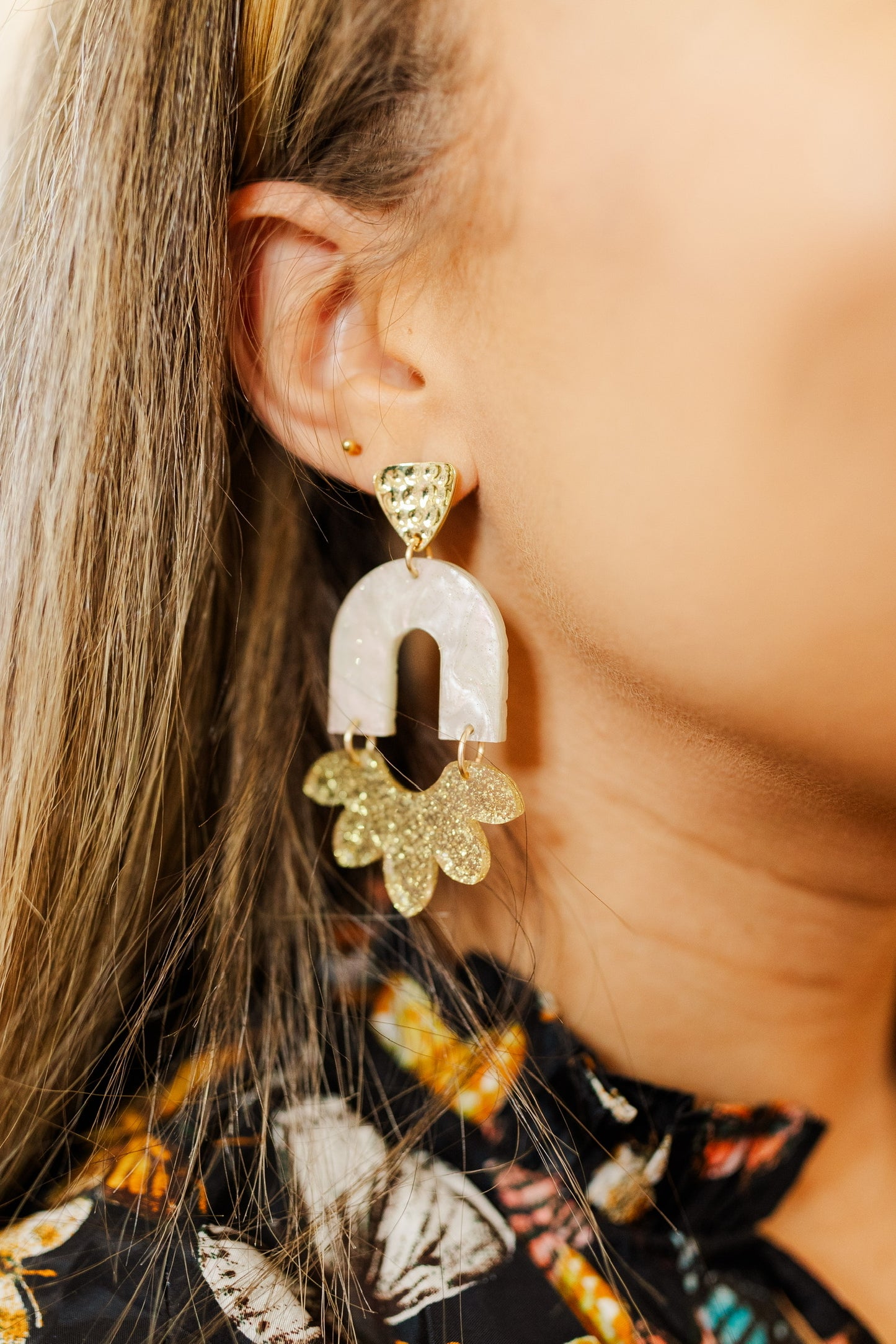 Light Gold Glitter Layla Drops