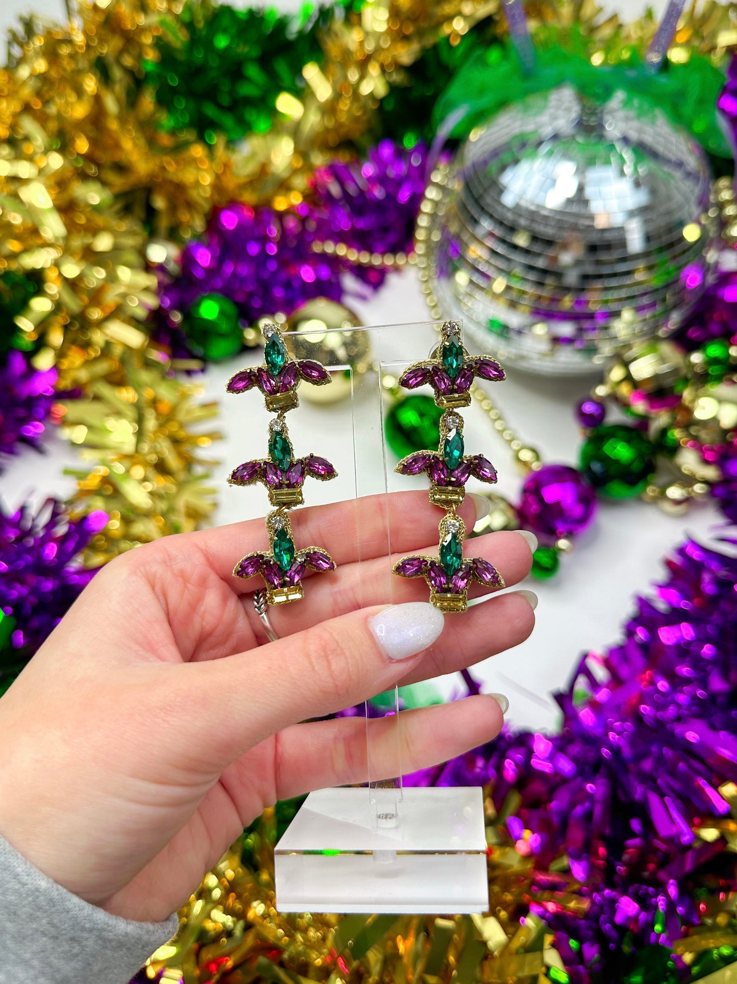 Beaded Triple Fleur-de-Lis