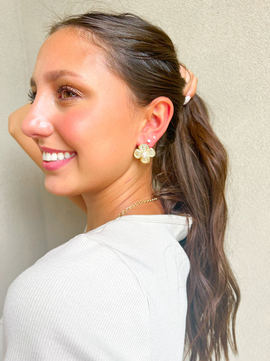 Isla Flower Studs