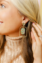 Load image into Gallery viewer, Cindy Confetti Oval Hoops
