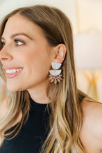 Load image into Gallery viewer, Cassie Acrylic Drops
