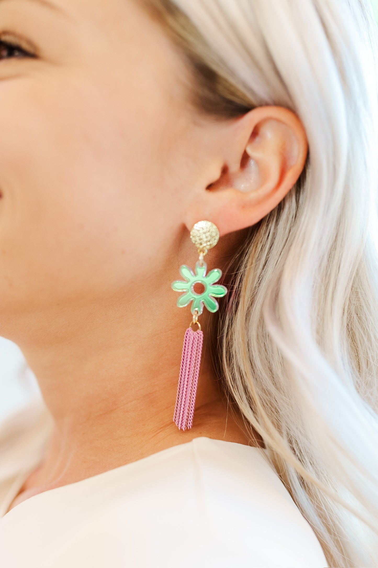Iridescent Flower Sally Tassels