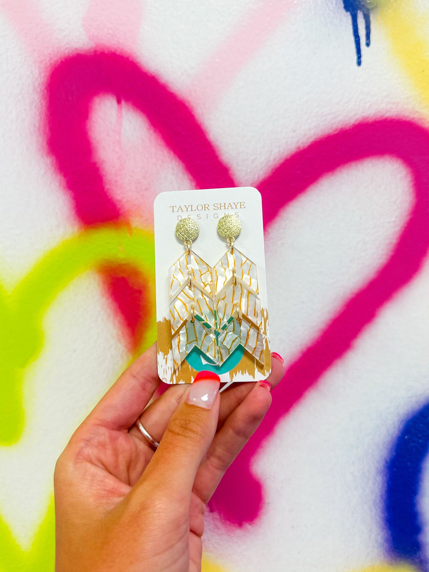 White Marble Kensington Drops