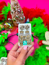 Load image into Gallery viewer, Beaded Nutcracker Drops
