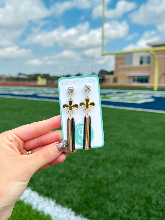 Fleur-de-Lis Chain Tassels