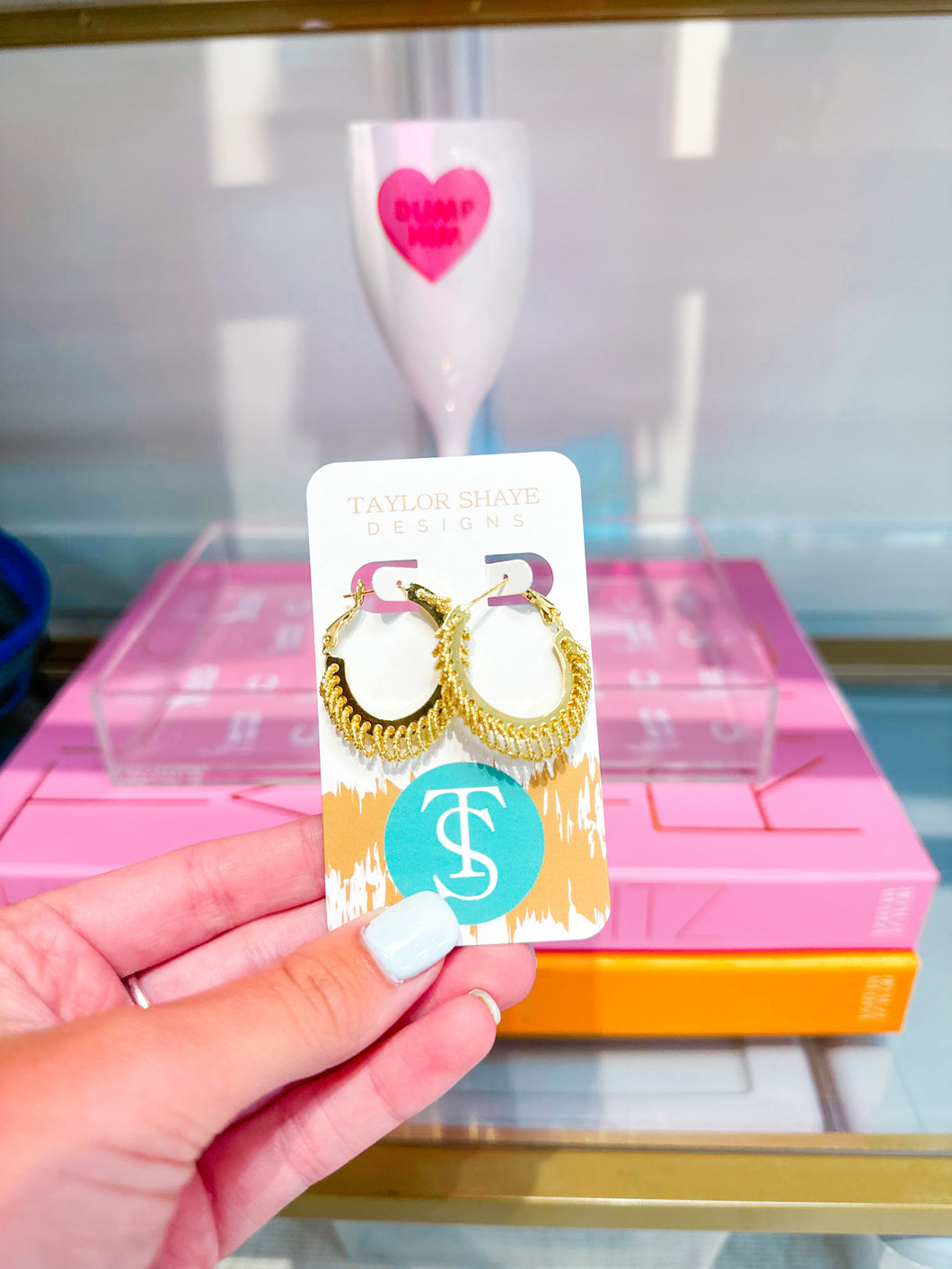 Kendra Hoops