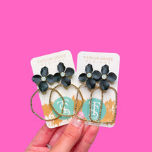 Load image into Gallery viewer, Kristen Flower Hoops

