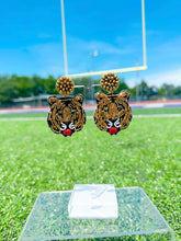Load image into Gallery viewer, Beaded Tiger Head
