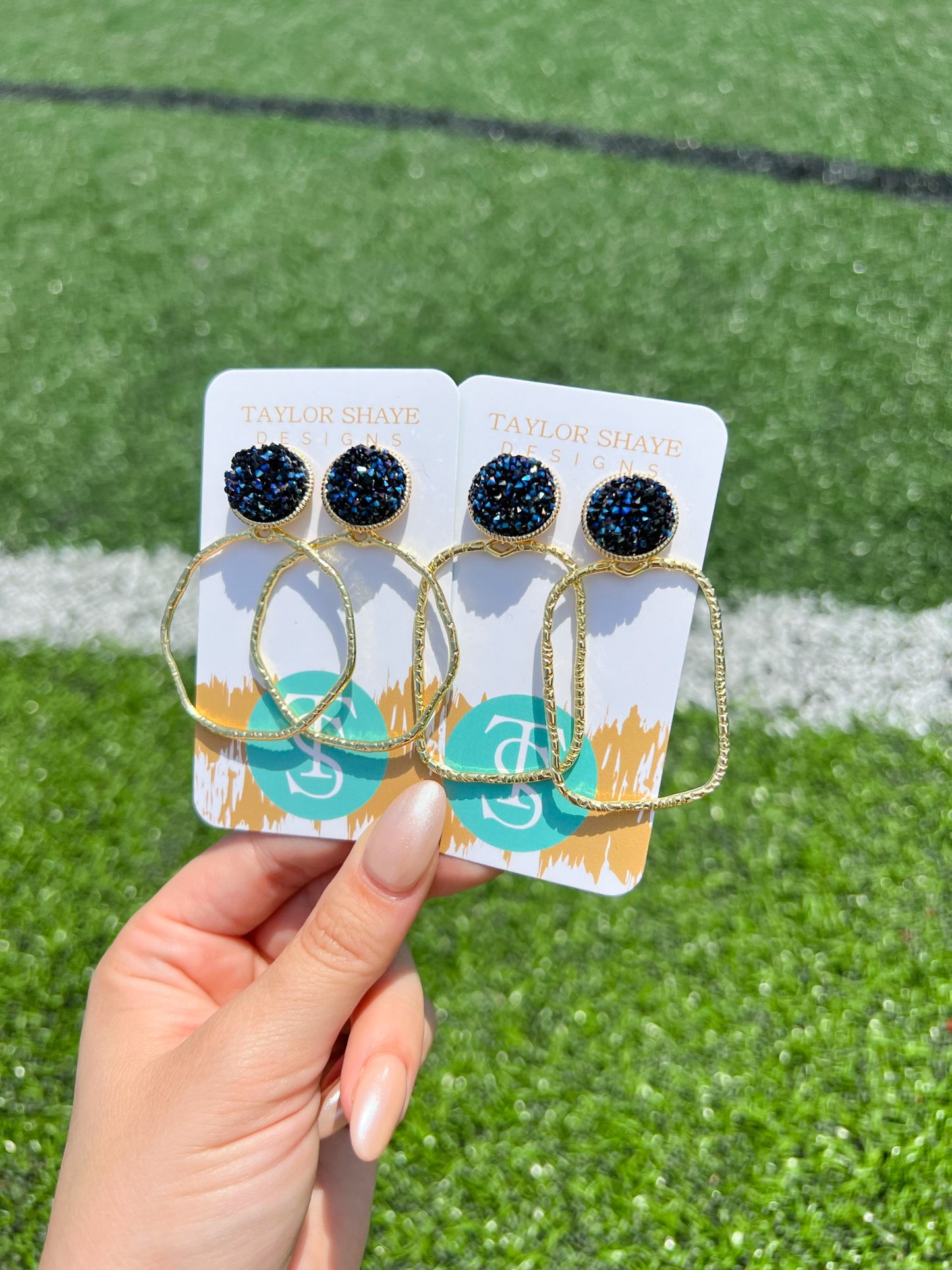 Gameday Glitter Top Hoops