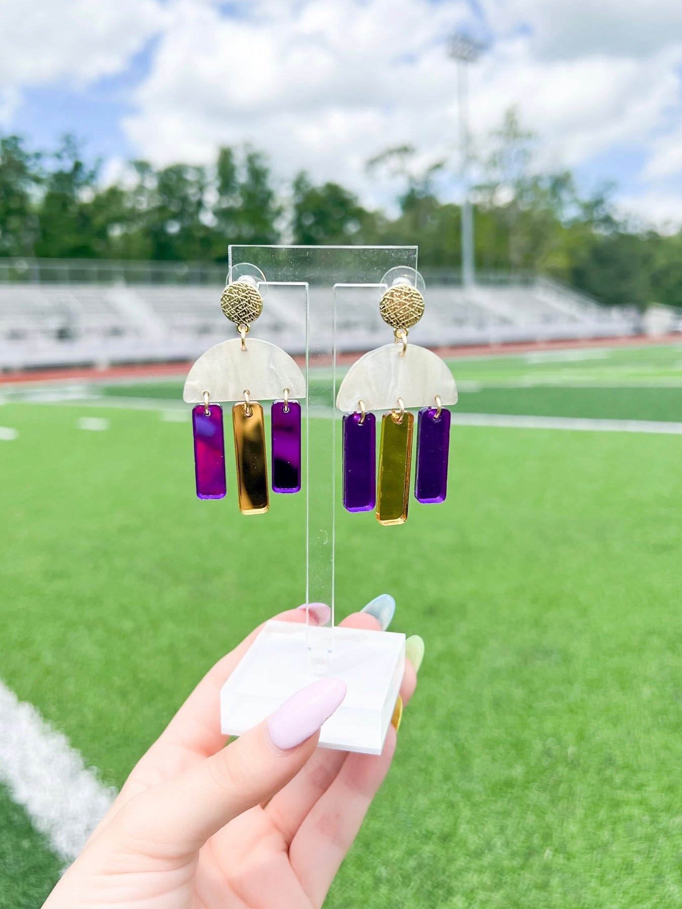 Purple/Gold Huddle Drops