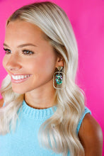 Load image into Gallery viewer, Ariel Confetti Oval Hoops
