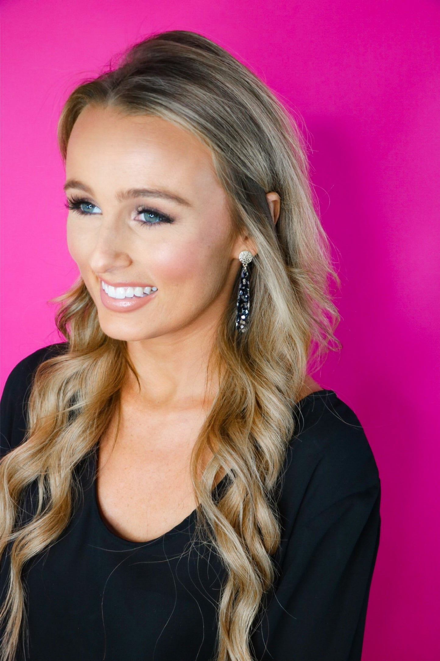 Black/Silver Flake Kimmy Drops