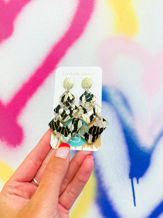 Black Marble Isabel Drops