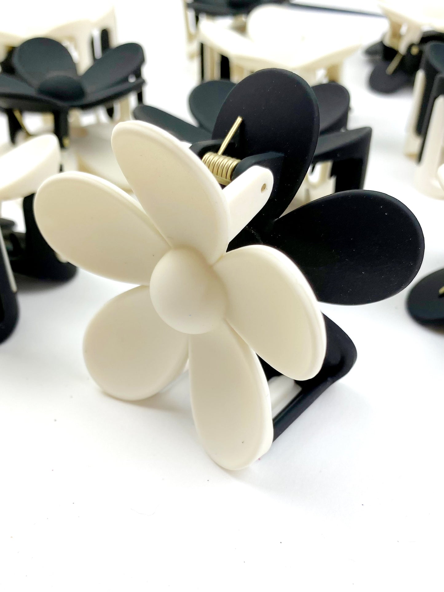 Color Block Flower Hair Clip