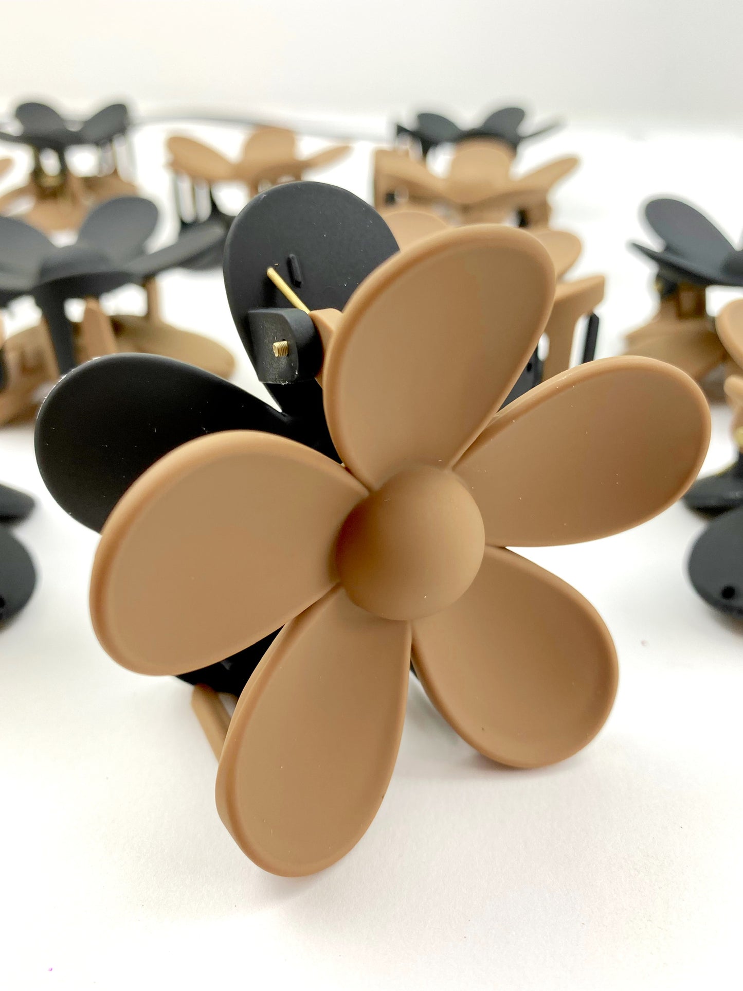 Color Block Flower Hair Clip