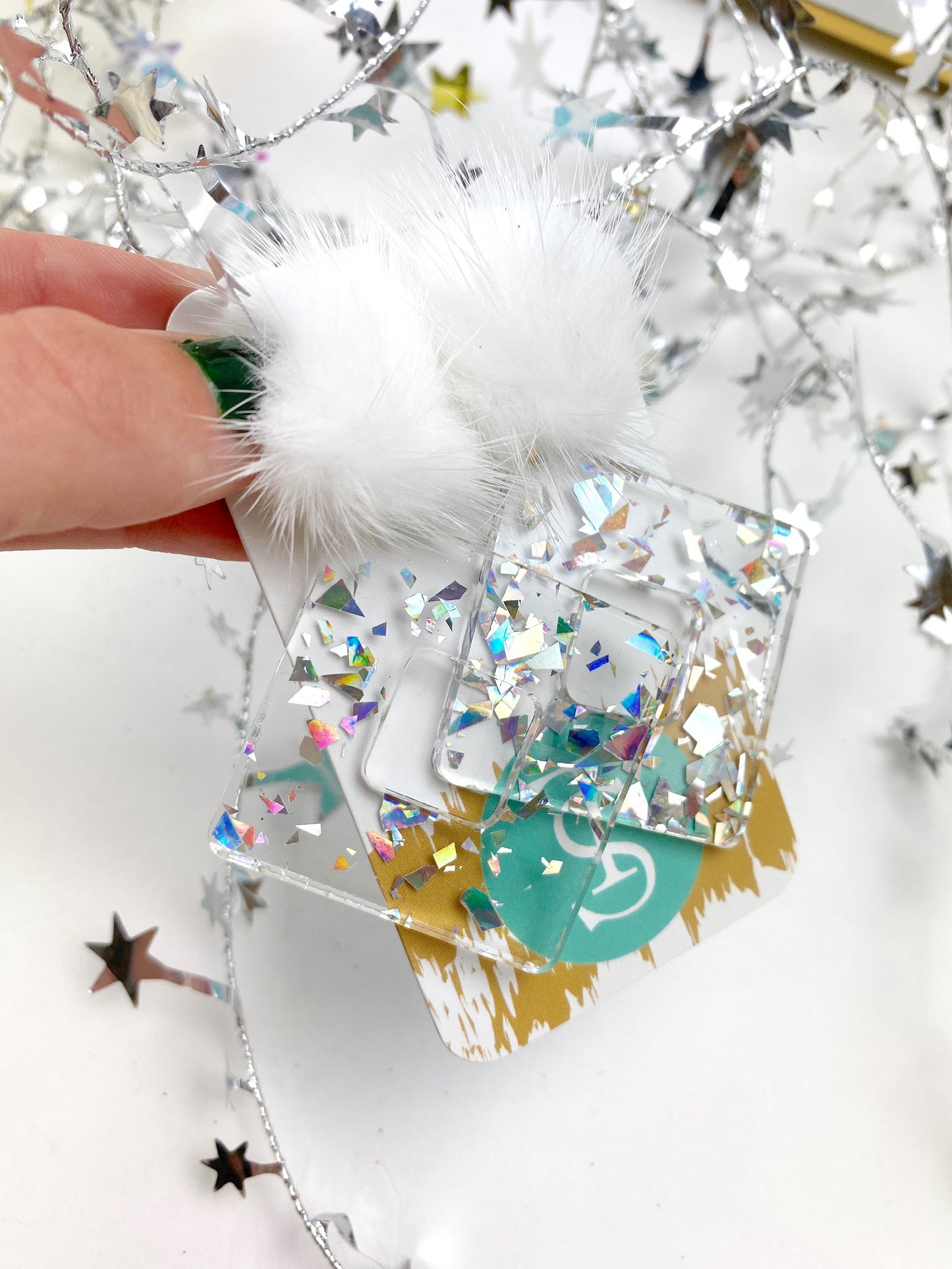 Acrylic Flake Diamond Drops