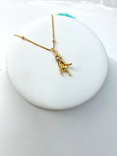 Load image into Gallery viewer, Rock Queen Necklace
