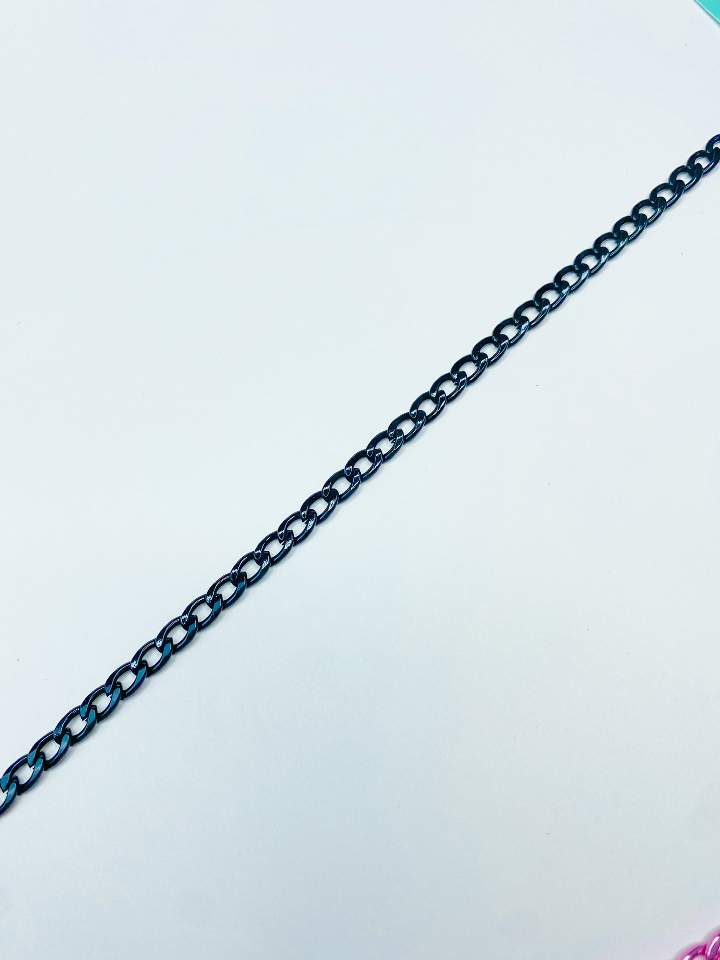 Ayla Metallic Choker