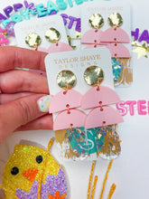 Load image into Gallery viewer, Jane Acrylic Drops
