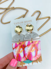 Load image into Gallery viewer, Georgina Acrylic Drops
